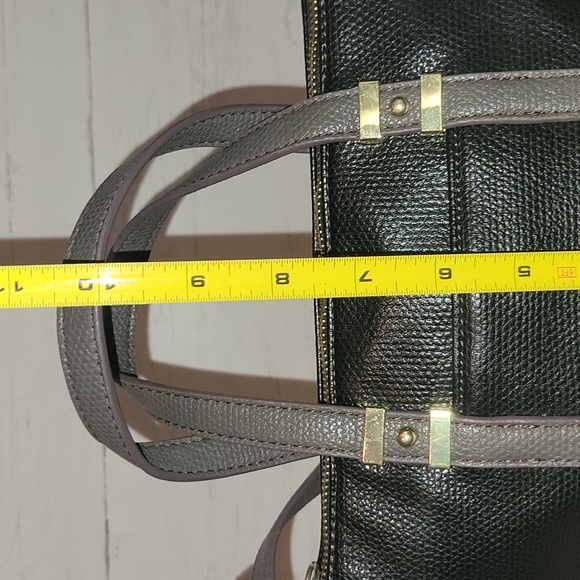 Liz Claiborne | Kelsey Mini Tote Bag - Picture 3 of 17
